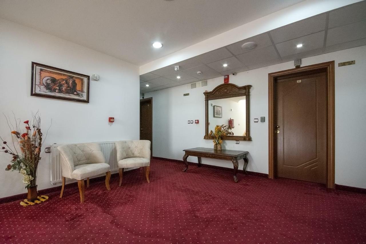 Hotel Nar เกฟเกลียา ภายนอก รูปภาพ